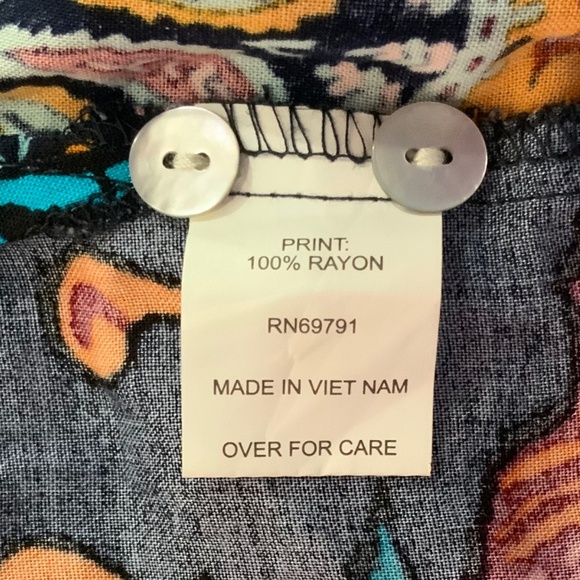 ANTHROPOLOGIE FIG & FLOWER FLORAL TUNIC SIZE M - Picture 8 of 9